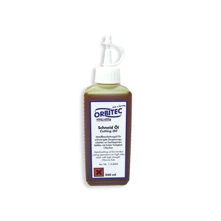 Saw blade lubricating oil