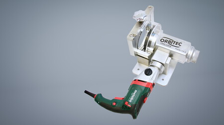 Outil de Dressage et Chanfreinage avec Engrenage d’Angle